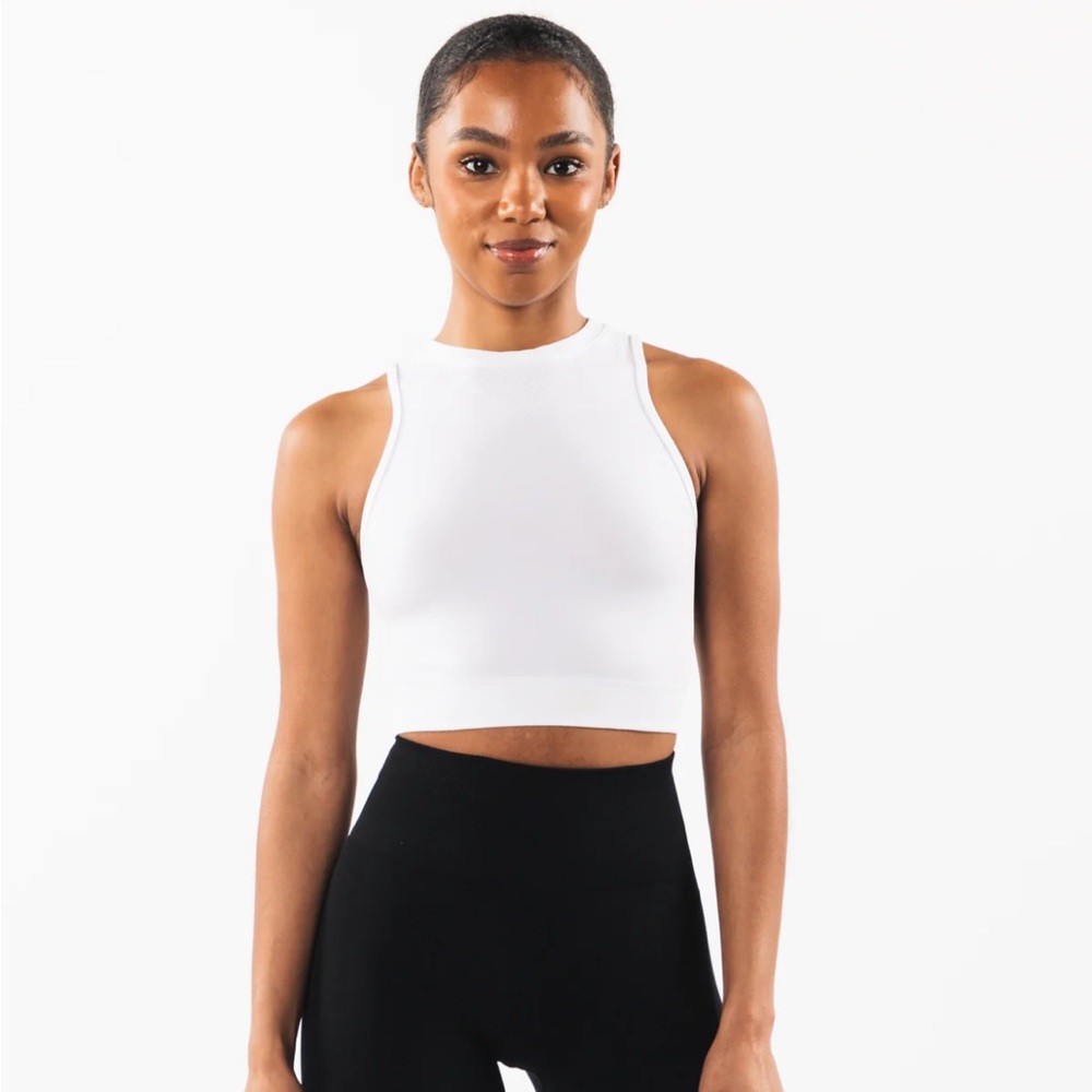 ALPHALETE STRATUS CROP TANK